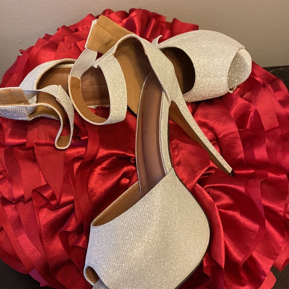 Silver Glittery Dress Ankle Shoes - Picture 2 of 5